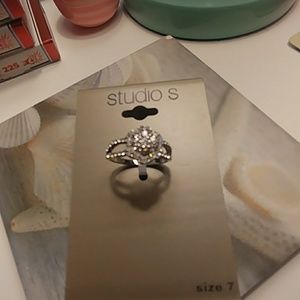 Size 7 Faux Diamond Ring